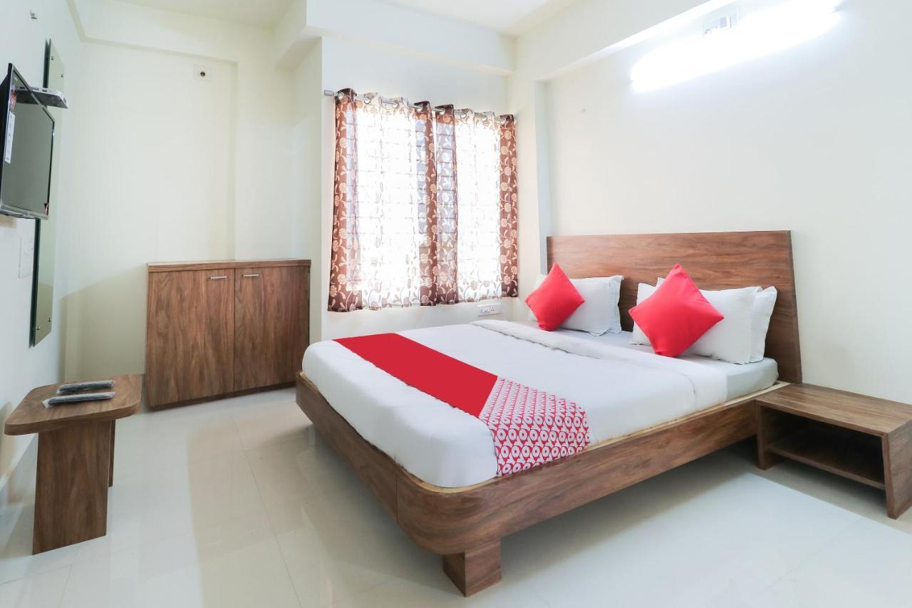 Oyo 63903 Hotel Shree Ram Villa Dwārka Dış mekan fotoğraf