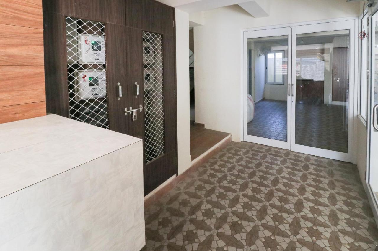 Oyo 63903 Hotel Shree Ram Villa Dwārka Dış mekan fotoğraf