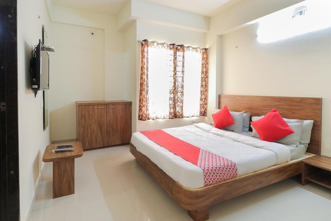 Oyo 63903 Hotel Shree Ram Villa Dwārka Dış mekan fotoğraf